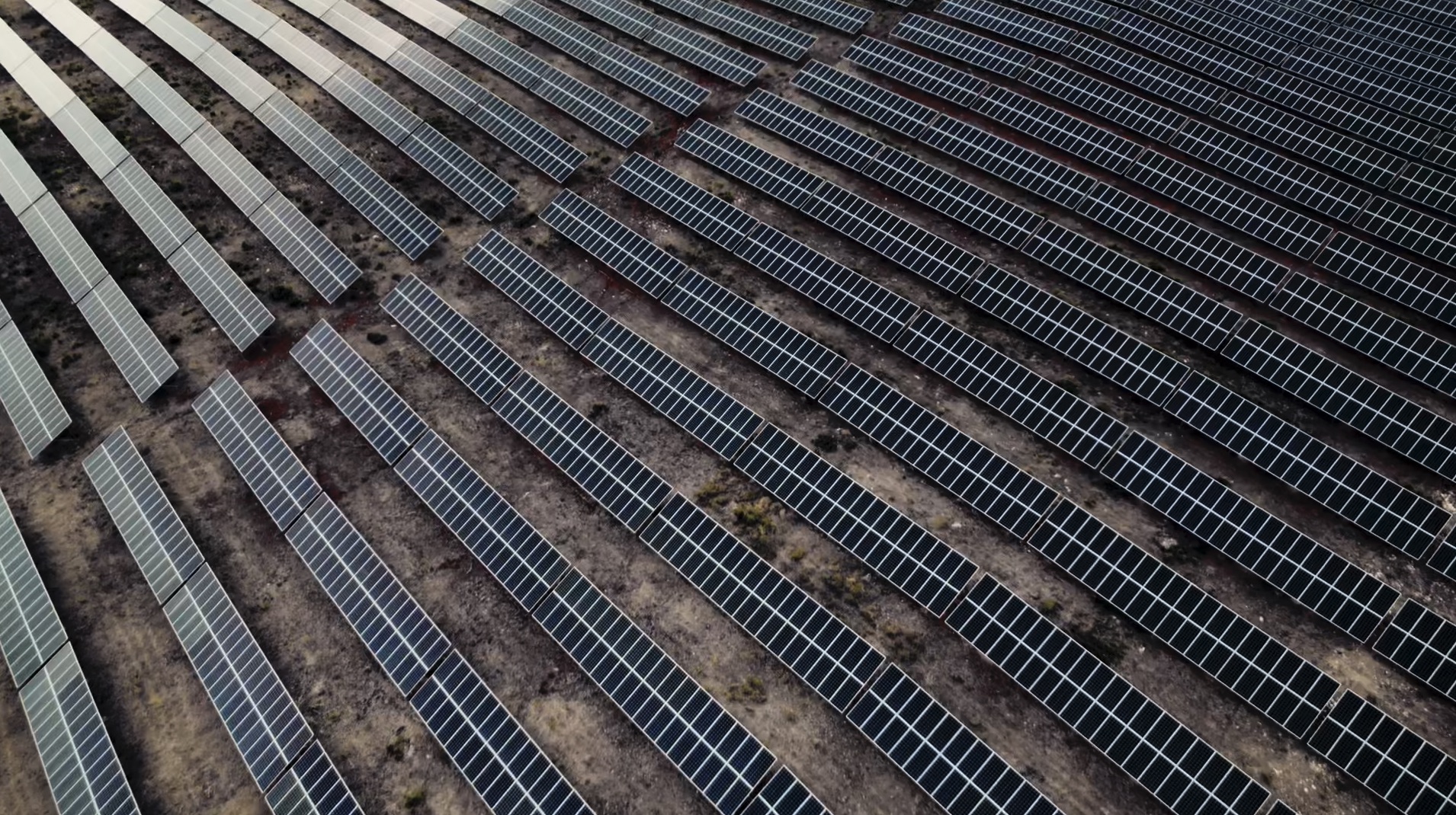 Vorteile Drohnentechnologie bei Inspektion von PV-Anlagen
